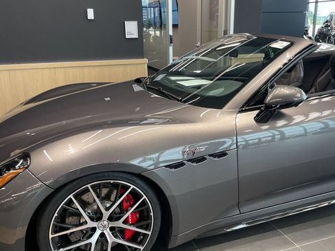 Used 2024 Maserati GranCabrio Trofeo AWD/4WD image 2