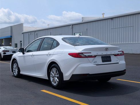 Used 2025 Toyota Camry LE w/ Convenience Package AWD/4WD image 3