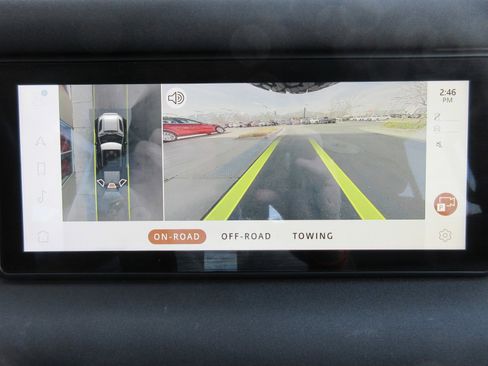 Used 2021 Land Rover Defender 110 SE image 43