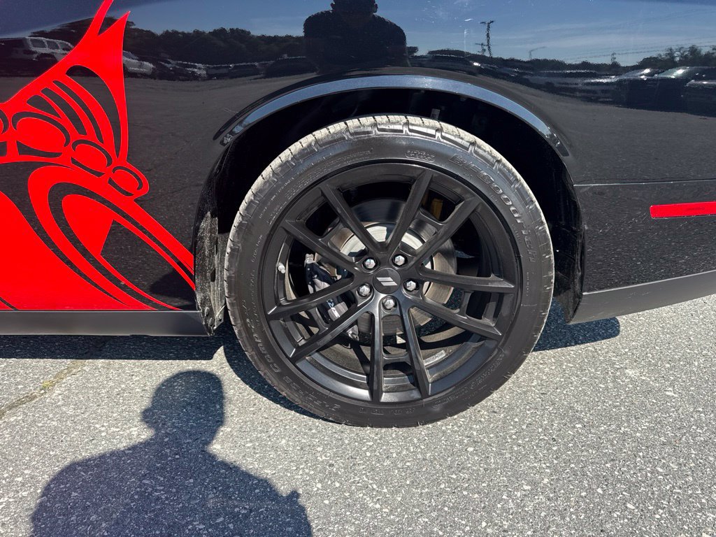 Used 2022 Dodge Challenger R/T Scat Pack w/ Dynamics Package RWD image 26