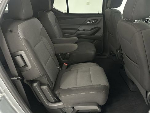 Used 2023 Chevrolet Traverse LT AWD/4WD image 21
