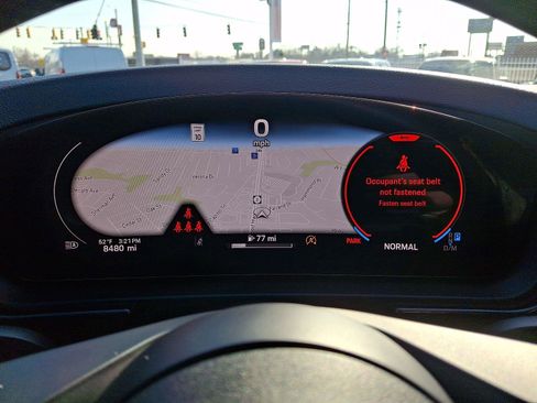 Used 2025 Porsche Cayenne S image 21