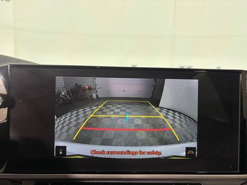 Used 2025 Toyota Camry XSE FWD image 20