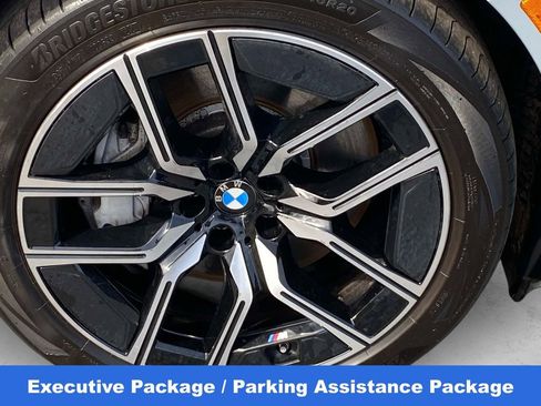 Used 2023 BMW 760i xDrive AWD/4WD image 24