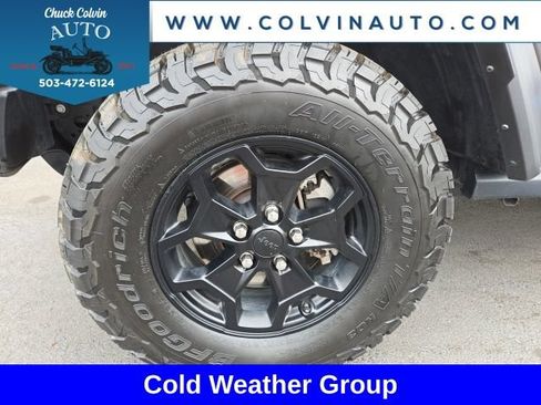 Used 2023 Jeep Wrangler Unlimited w/ Cold Weather Group AWD/4WD image 3