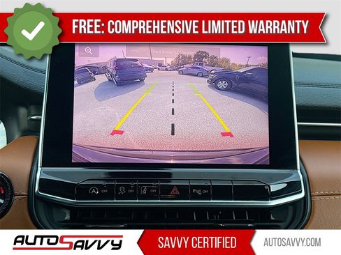 Used 2024 Jeep Compass Limited image 13