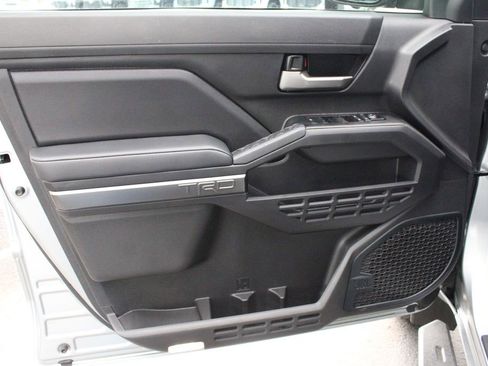 Certified 2024 Toyota Tacoma TRD Off-Road w/ TRD Off Road Premium Package AWD/4WD image 23