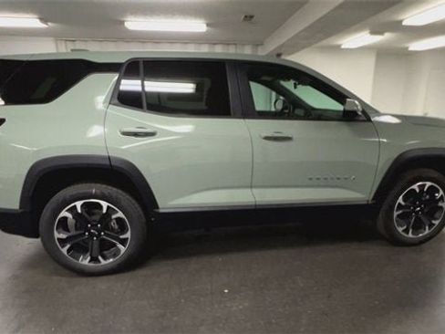 New 2026 Chevrolet Equinox LT w/ Convenience Package II image 9