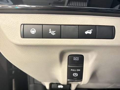 New 2026 Nissan Murano Platinum image 14