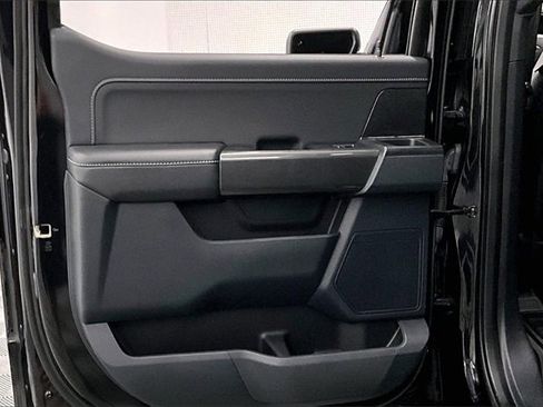 Used 2022 Ford F150 XLT w/ Equipment Group 301A Mid image 19