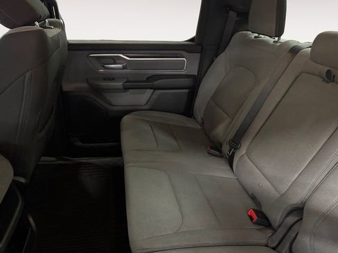 Used 2022 RAM 1500 Big Horn AWD/4WD image 21