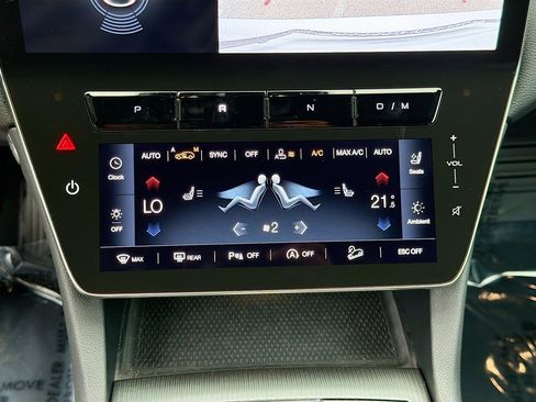 Certified 2024 Maserati Grecale GT image 34