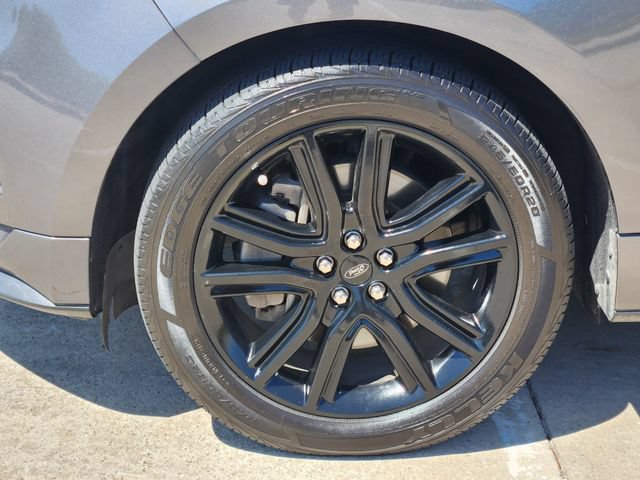 Used 2022 Ford Edge ST-Line AWD/4WD image 10