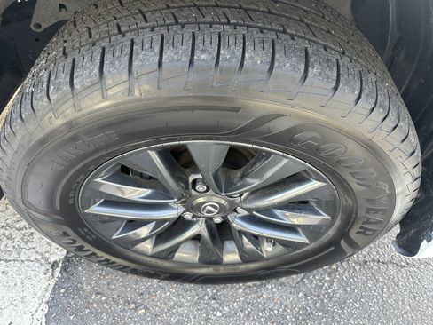 Used 2022 Lexus GX 460 Premium image 6