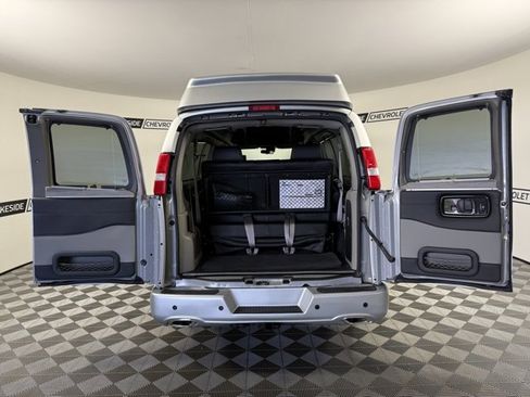 New 2024 Chevrolet Express 2500 Extended image 12