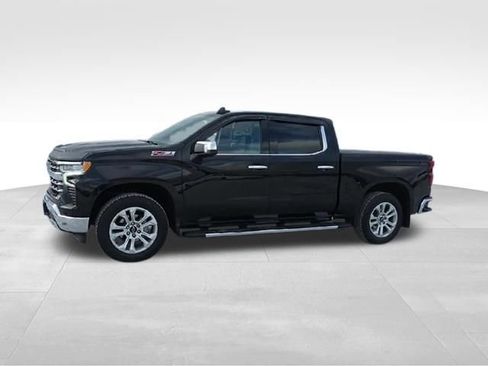 Used 2022 Chevrolet Silverado 1500 LTZ image 6
