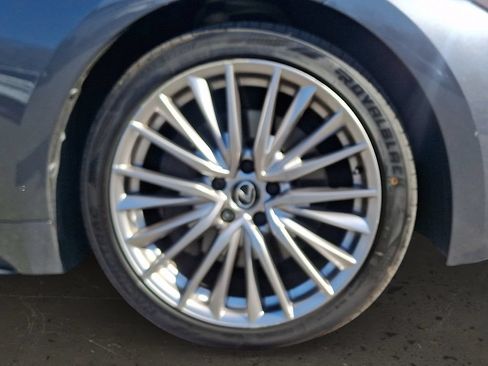 Used 2024 Lexus IS 300 w/ Premium Package RWD image 9