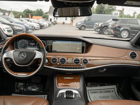Used 2016 Mercedes-Benz S 550 4MATIC Sedan image 14