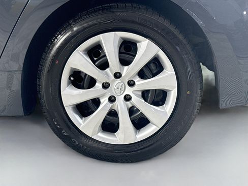 Used 2024 Toyota Corolla XSE FWD image 37