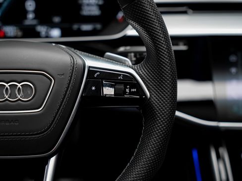 Used 2024 Audi S8 image 45