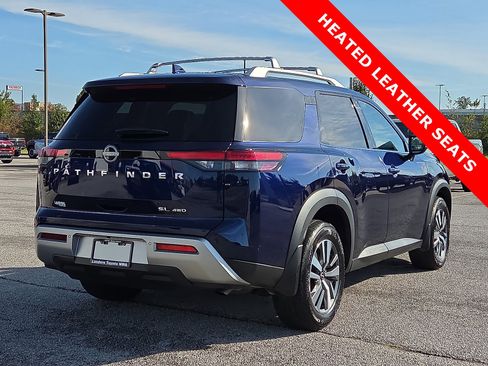 Used 2024 Nissan Pathfinder SL image 5