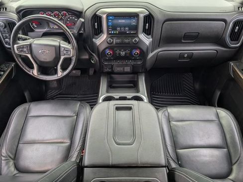 Used 2021 Chevrolet Silverado 1500 RST w/ Z71 Off-Road Package AWD/4WD image 7