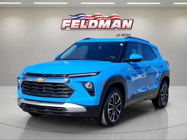 Used 2024 Chevrolet TrailBlazer LT w/ Convenience Package AWD/4WD image 1