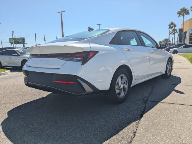 Certified 2024 Kia Forte LXS w/ LXS Technology Package FWD image 5