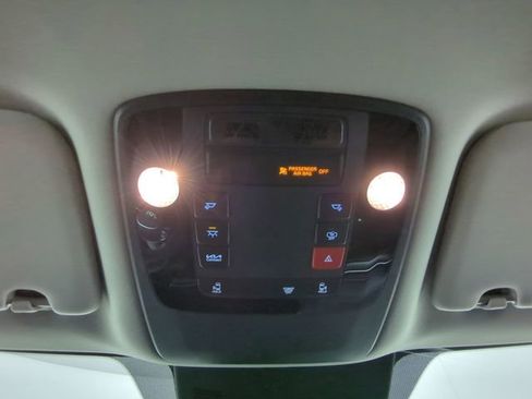 New 2026 Kia Carnival LXS image 25