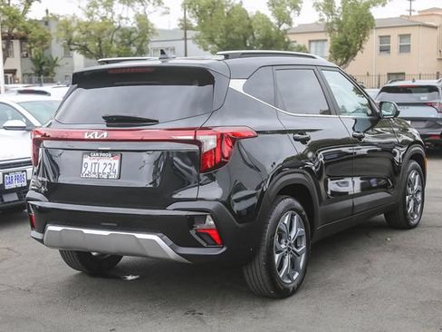 Certified 2024 Kia Seltos S FWD image 10