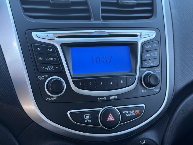 Used 2012 Hyundai Accent GS FWD image 28