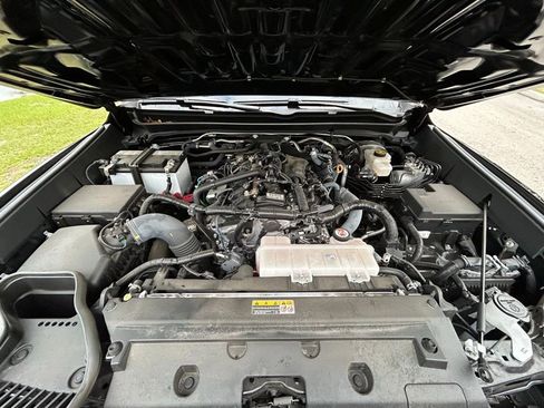 Used 2024 Toyota Tacoma SR5 RWD image 11