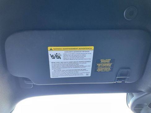 Used 2023 Ford Escape ST-Line image 27