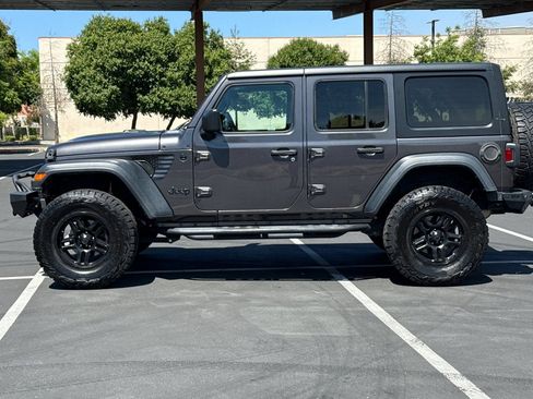 Used 2020 Jeep Wrangler Unlimited Sport AWD/4WD image 14