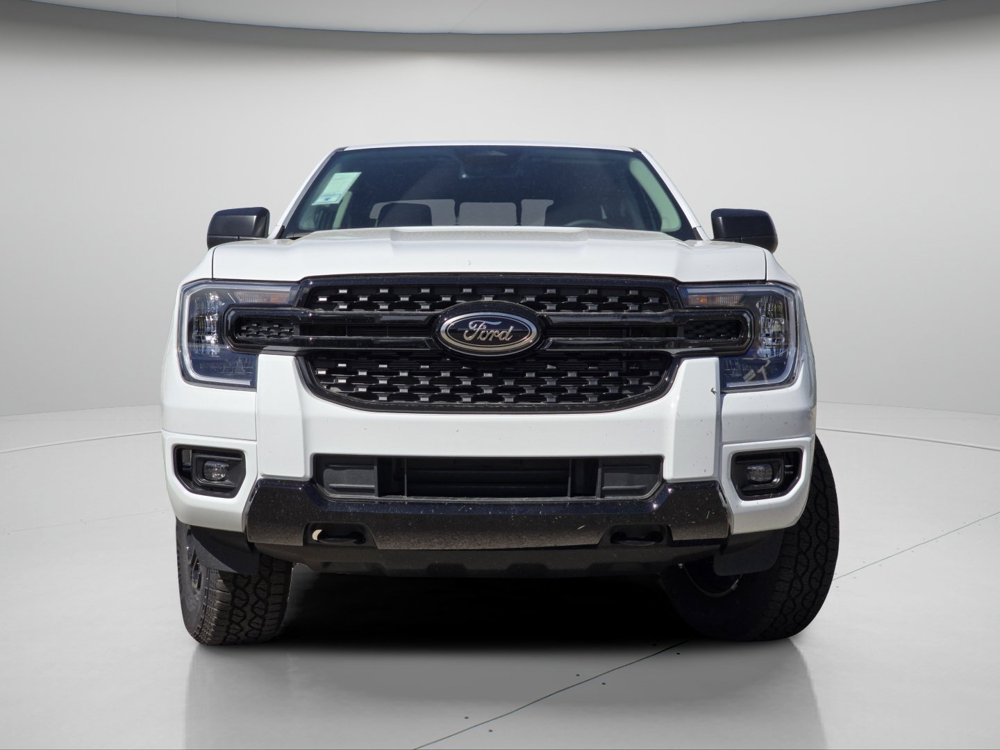 New 2026 Ford Ranger XLT w/ Equipment Group 301A High AWD/4WD image 3