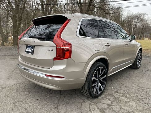 Used 2023 Volvo XC90 B6 Plus AWD/4WD image 7