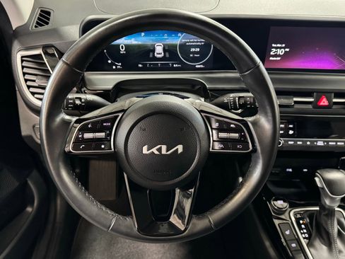 Used 2024 Kia Seltos S AWD/4WD image 18