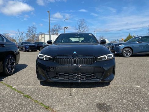 New 2026 BMW 330i xDrive Sedan w/ M Sport Package AWD/4WD image 2