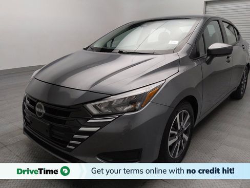 Used 2025 Nissan Versa SV FWD image 1