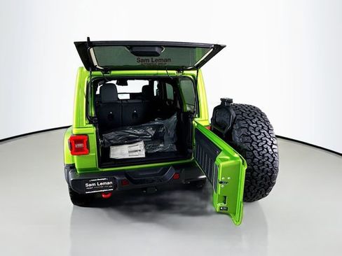 New 2026 Jeep Wrangler Unlimited Rubicon AWD/4WD image 23