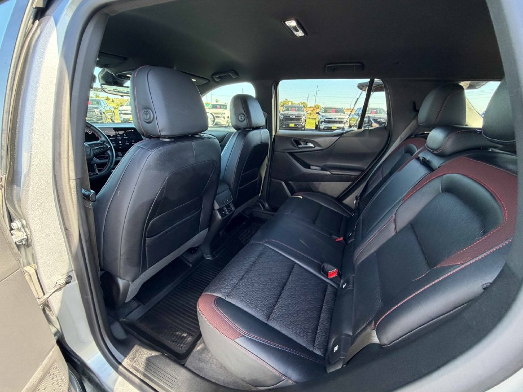 Used 2025 Chevrolet Equinox RS w/ Safety and Technology Package AWD/4WD image 19