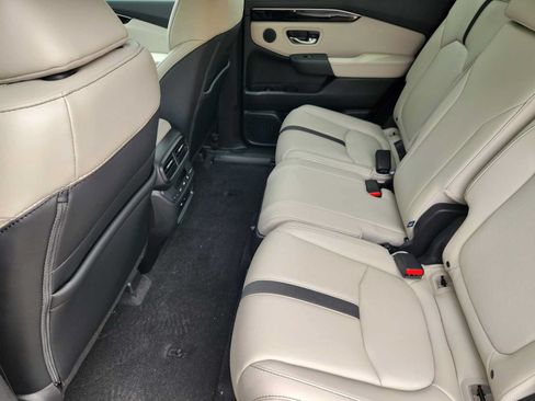 Used 2026 Honda Pilot EX-L image 22