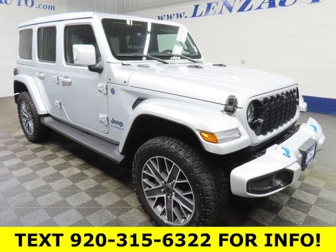 Used 2024 Jeep Wrangler High Altitude image 3