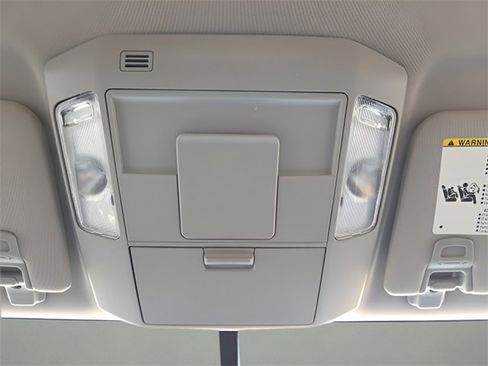 Used 2017 Toyota Tundra Limited image 33