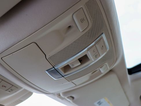 Used 2018 Mercedes-Benz GLE 350 w/ Premium 1 Package image 57