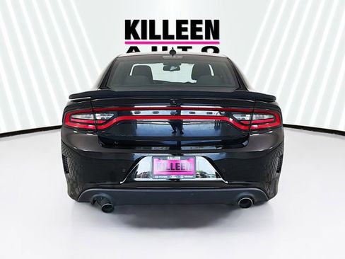 Used 2023 Dodge Charger R/T w/ Performance Handling Group RWD image 6