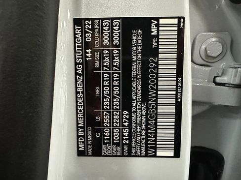 Used 2022 Mercedes-Benz GLB 250 image 33