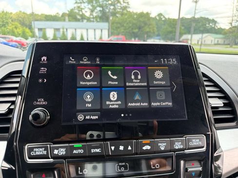 Used 2023 Honda Odyssey Touring image 10