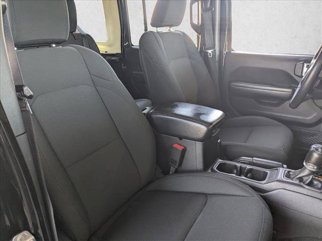 Used 2018 Jeep Wrangler Unlimited Sport S AWD/4WD image 21