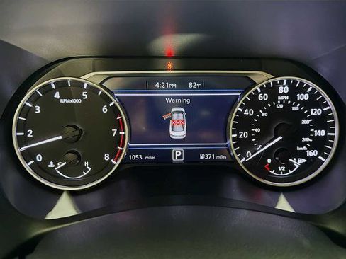 Certified 2025 Nissan Sentra SV w/ SV Premium Package FWD image 10